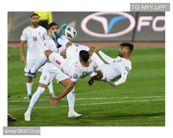 亚洲杯赛场强队争锋 聚焦顶级球队表现与赛事前瞻